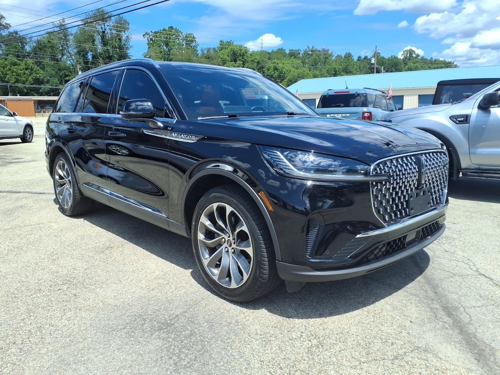Used 2025 Lincoln Aviator Reserve Reserve AWD