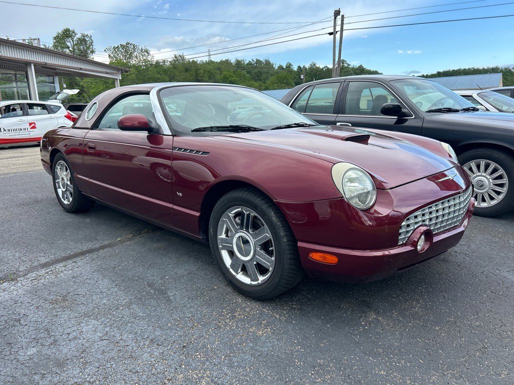 2004 Ford Thunderbird Deluxe