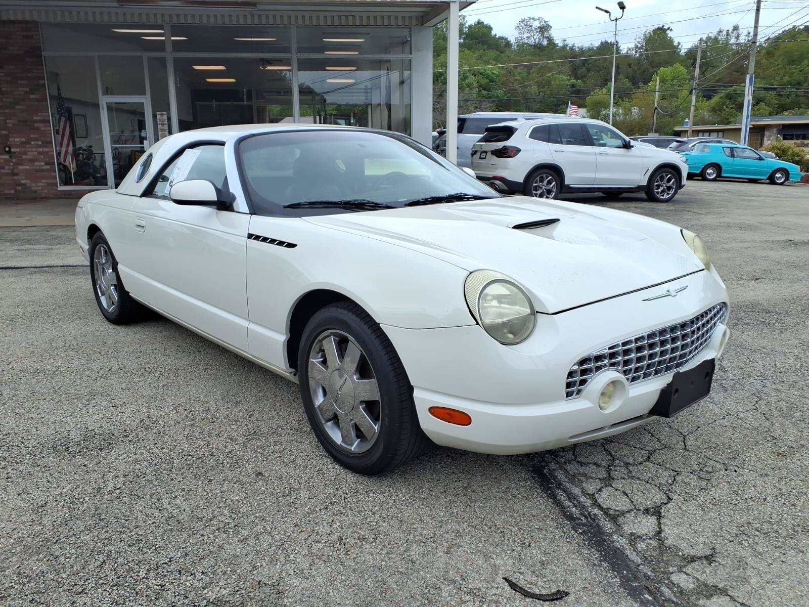 2002 Ford Thunderbird Deluxe