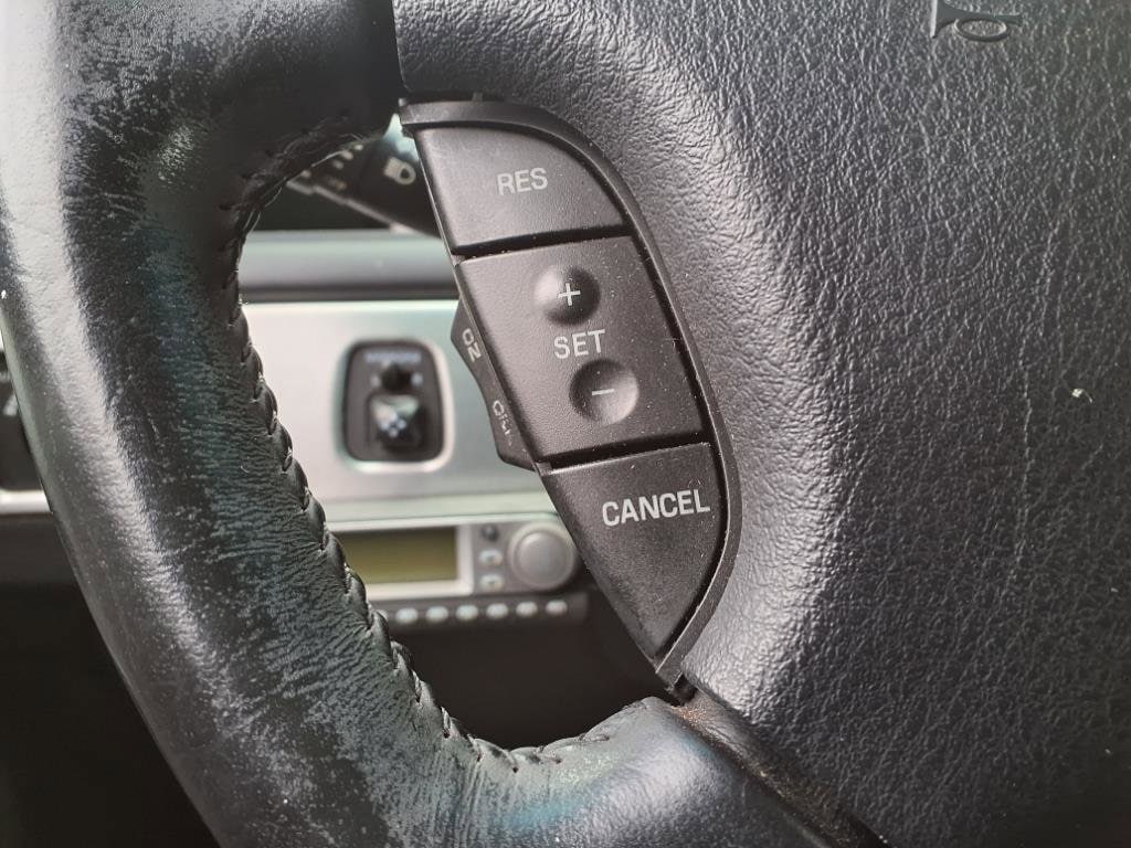 2003 Ford Thunderbird Premium - Photo 14