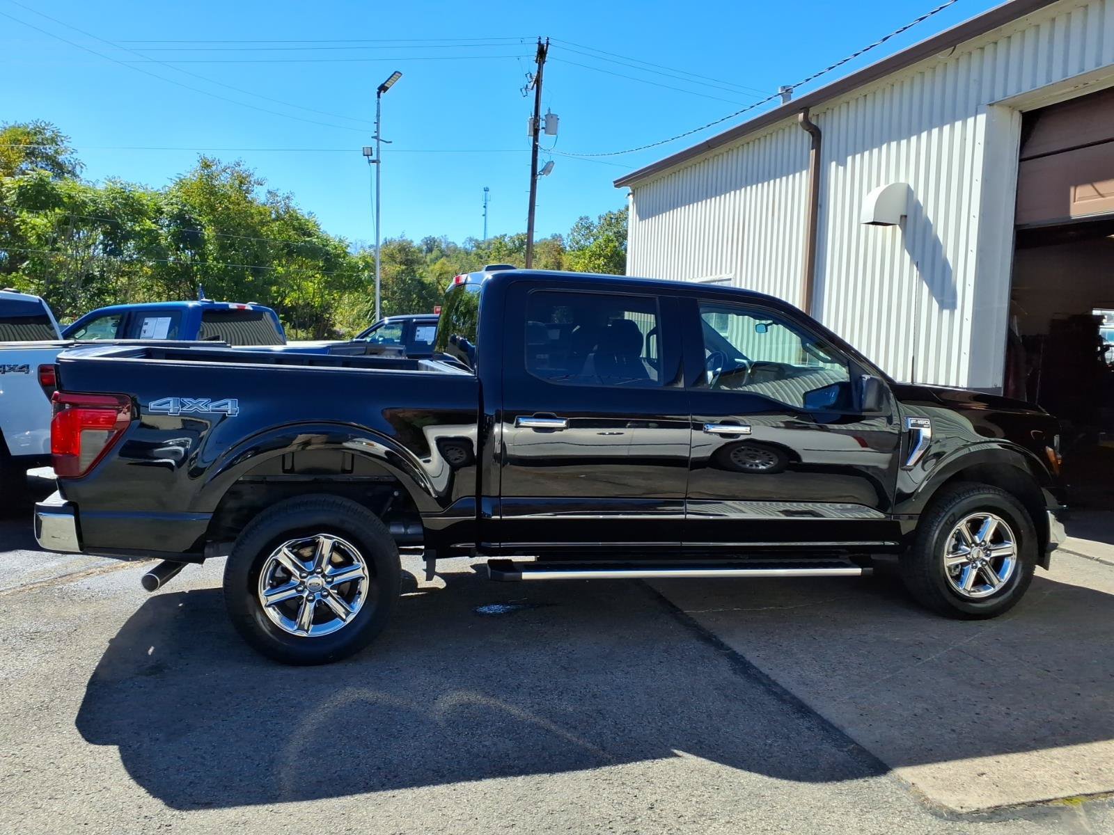 Used 2025 Ford F-150 XLT