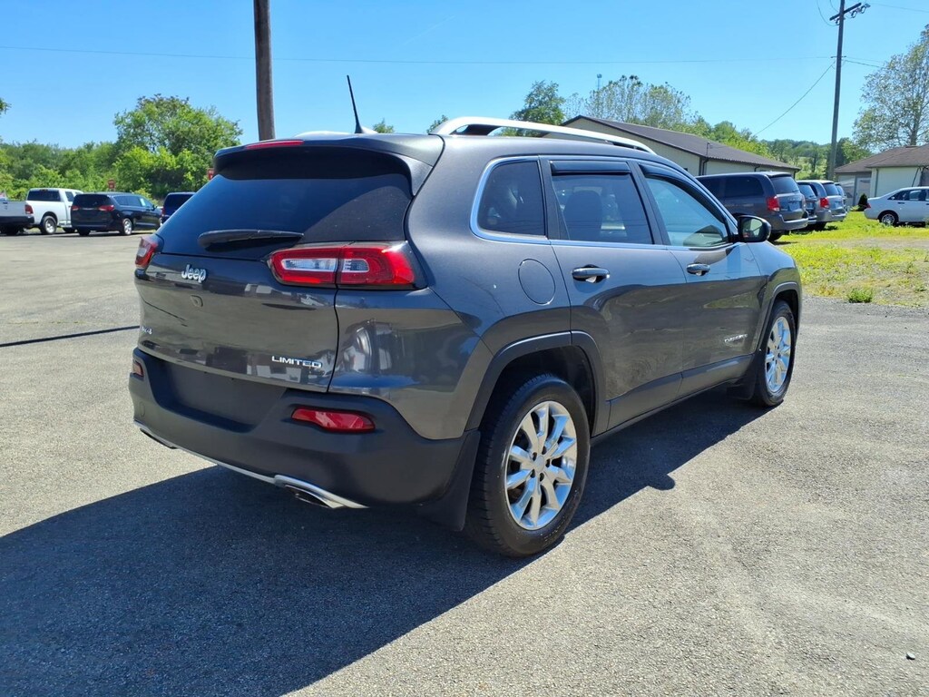 Used 2017 Jeep Cherokee Limited Limited 4x4