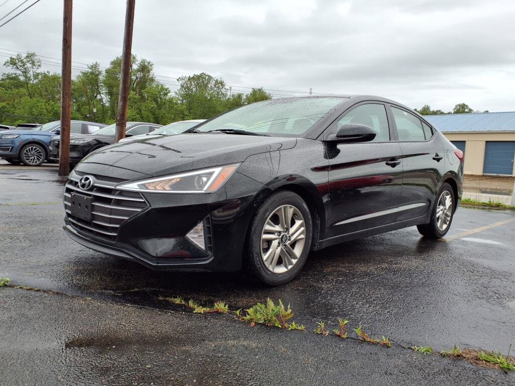 2019 Hyundai Elantra Value Edition photo 4