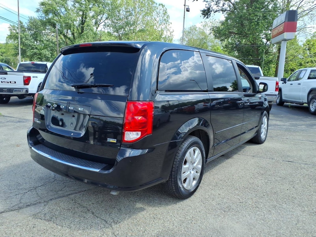 Used 2017 Dodge Grand Caravan SE Wagon