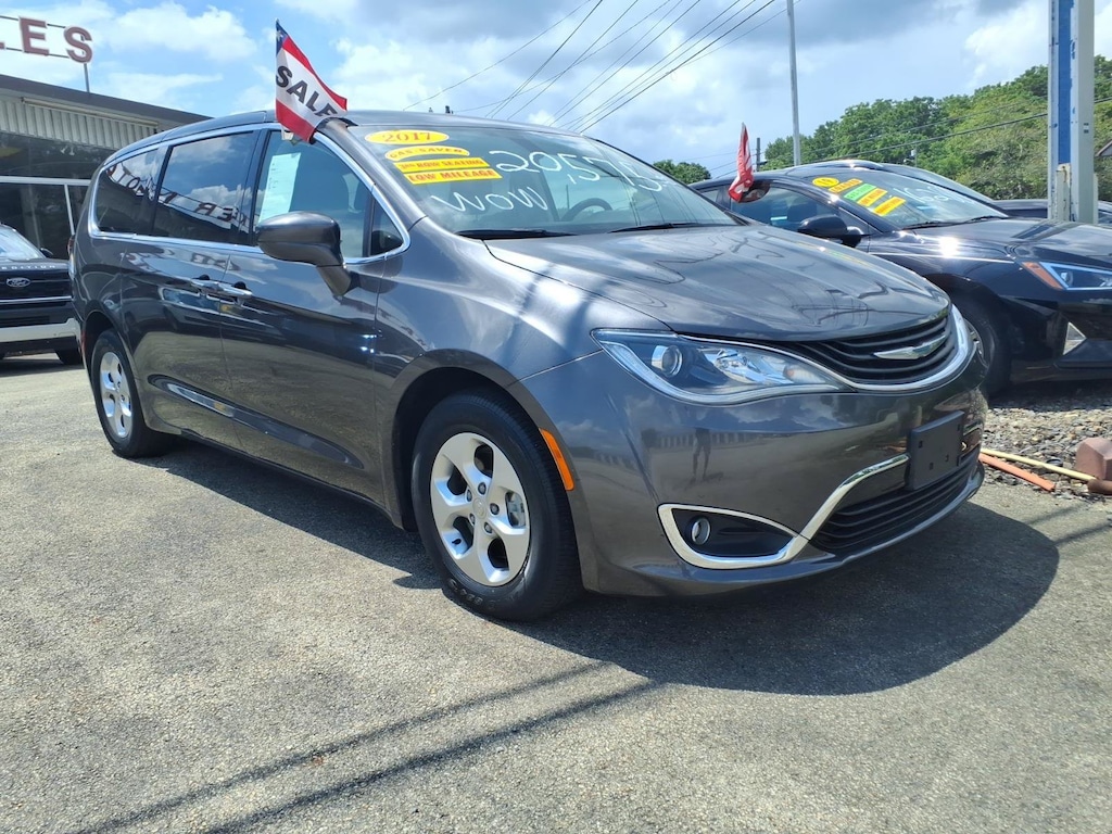 Used 2017 Chrysler Pacifica Hybrid Touring Plus Hybrid Touring Plus FWD