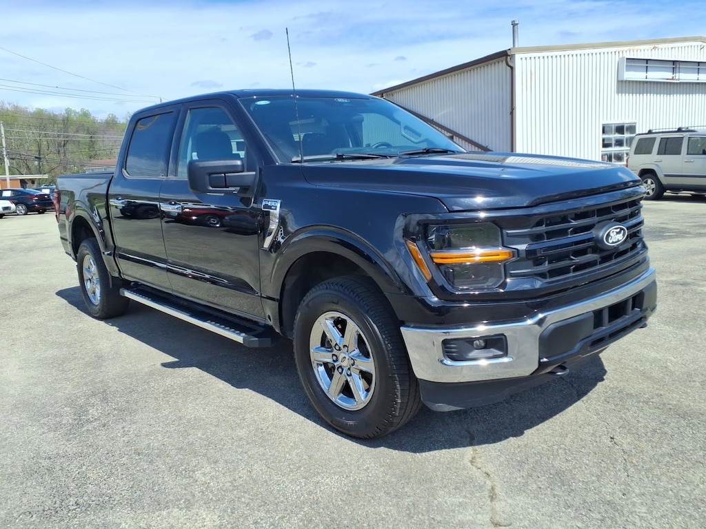 Used 2025 Ford F-150 XLT