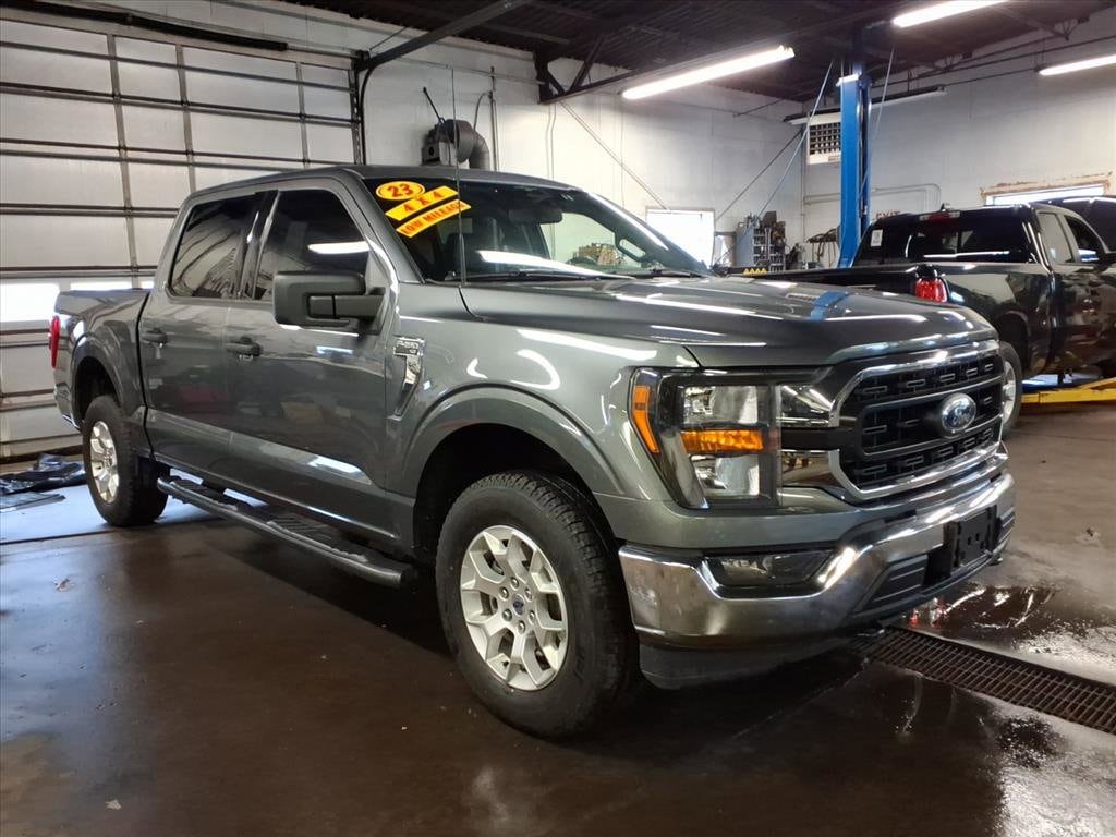 2023 Ford F-150 XLT's photo