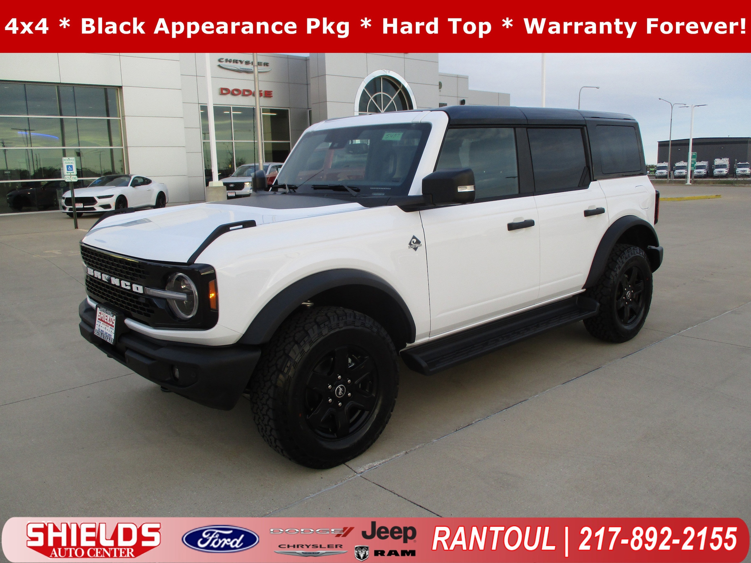 2025 Ford Bronco 4-Door Outer Banks's photo