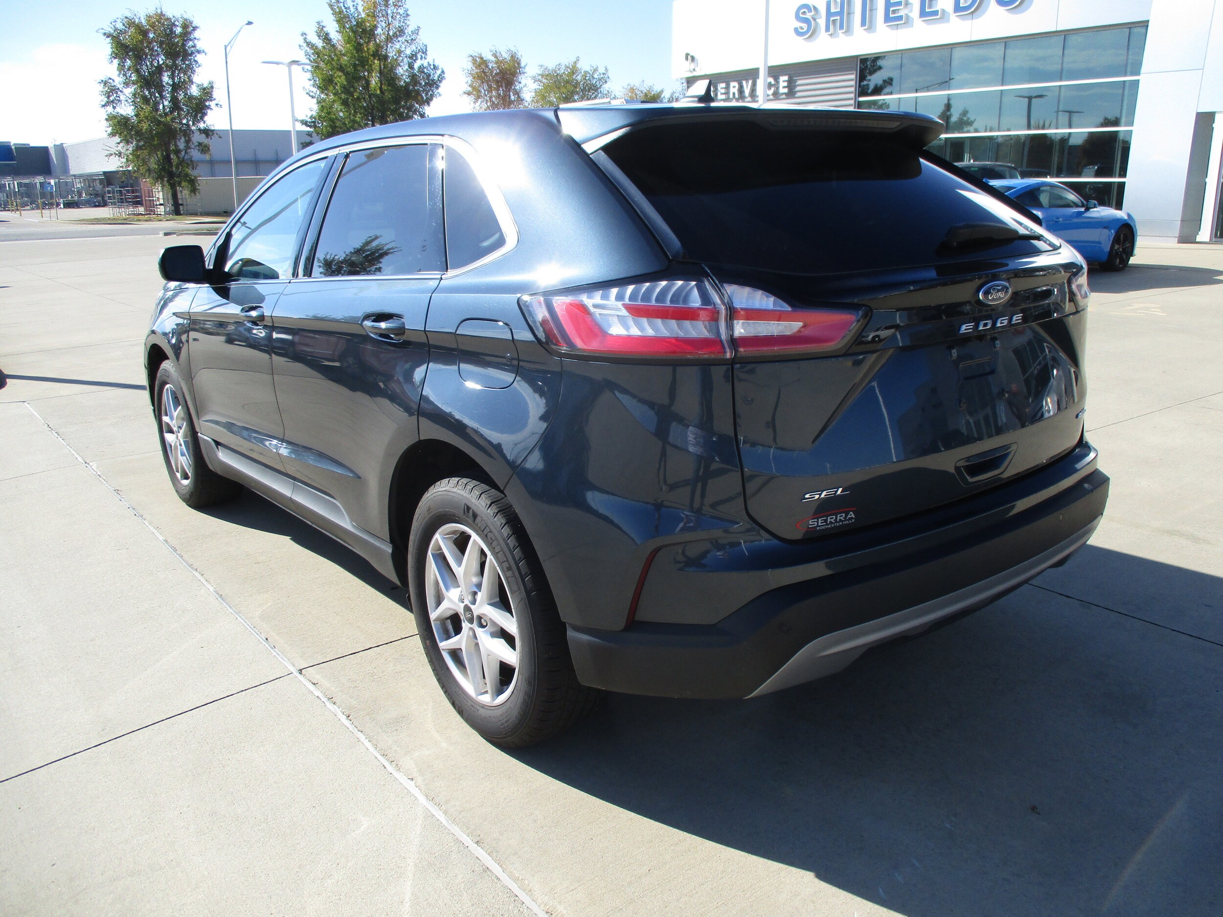 2024 Ford Edge SEL photo 3