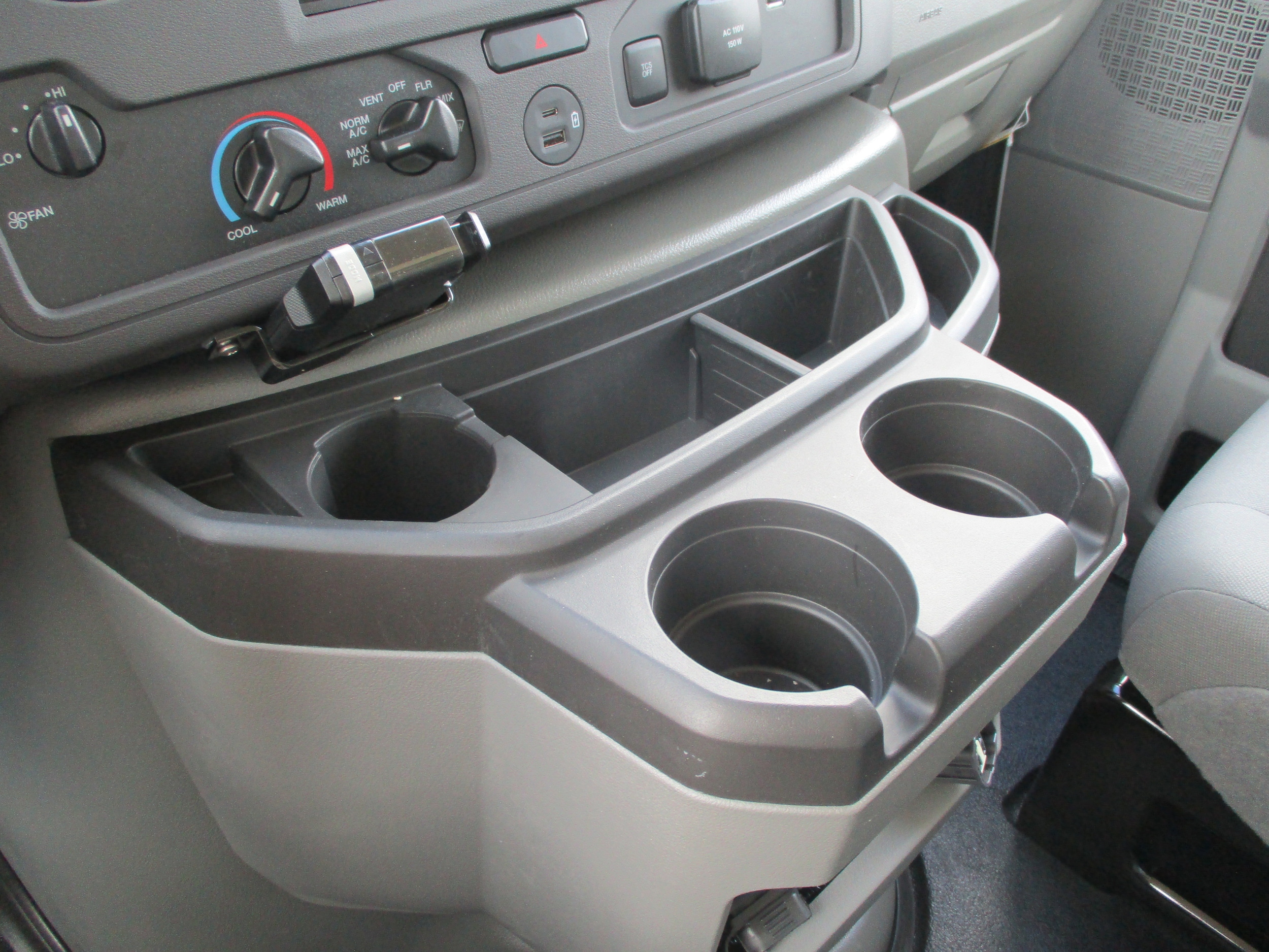 2026 Ford E-Series Cutaway Base - Photo 19