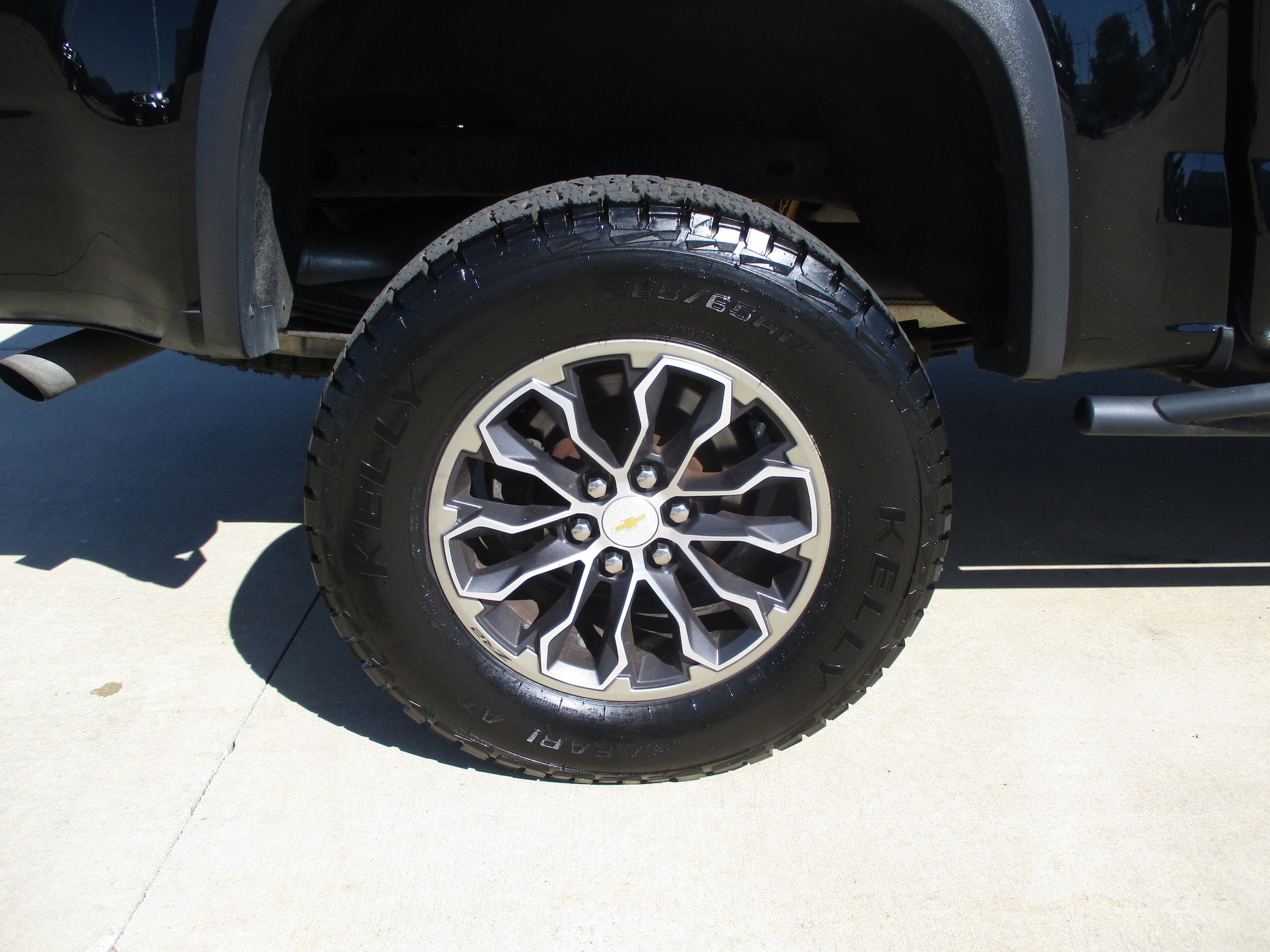 2018 Chevrolet Colorado ZR2 - Photo 12