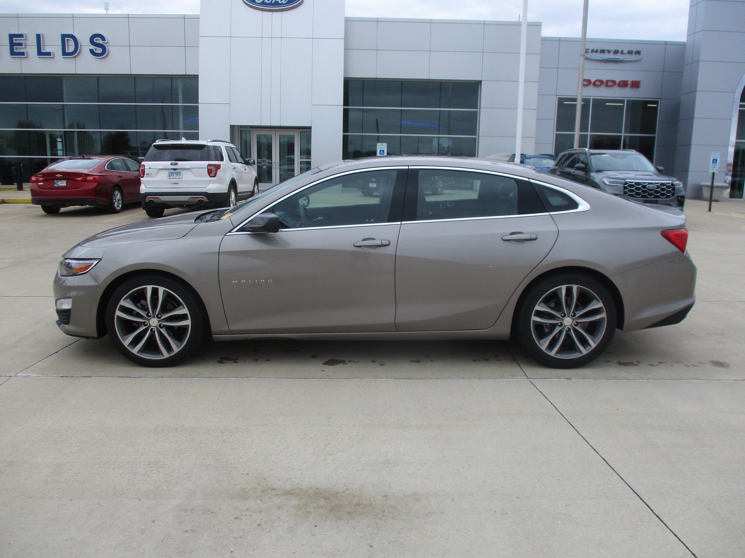 1G1ZD5ST2PF204900