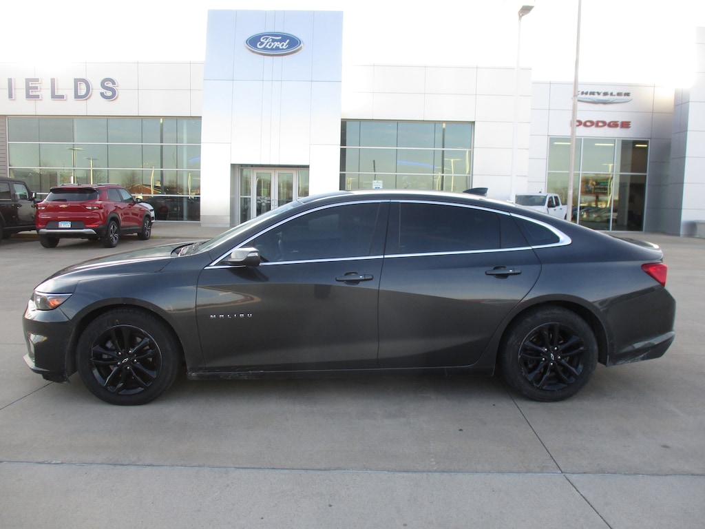 Used 2016 Chevrolet Malibu LT w/1LT Sedan