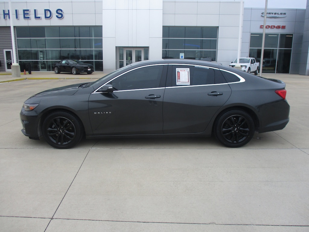 Used 2016 Chevrolet Malibu LT w/1LT Sedan
