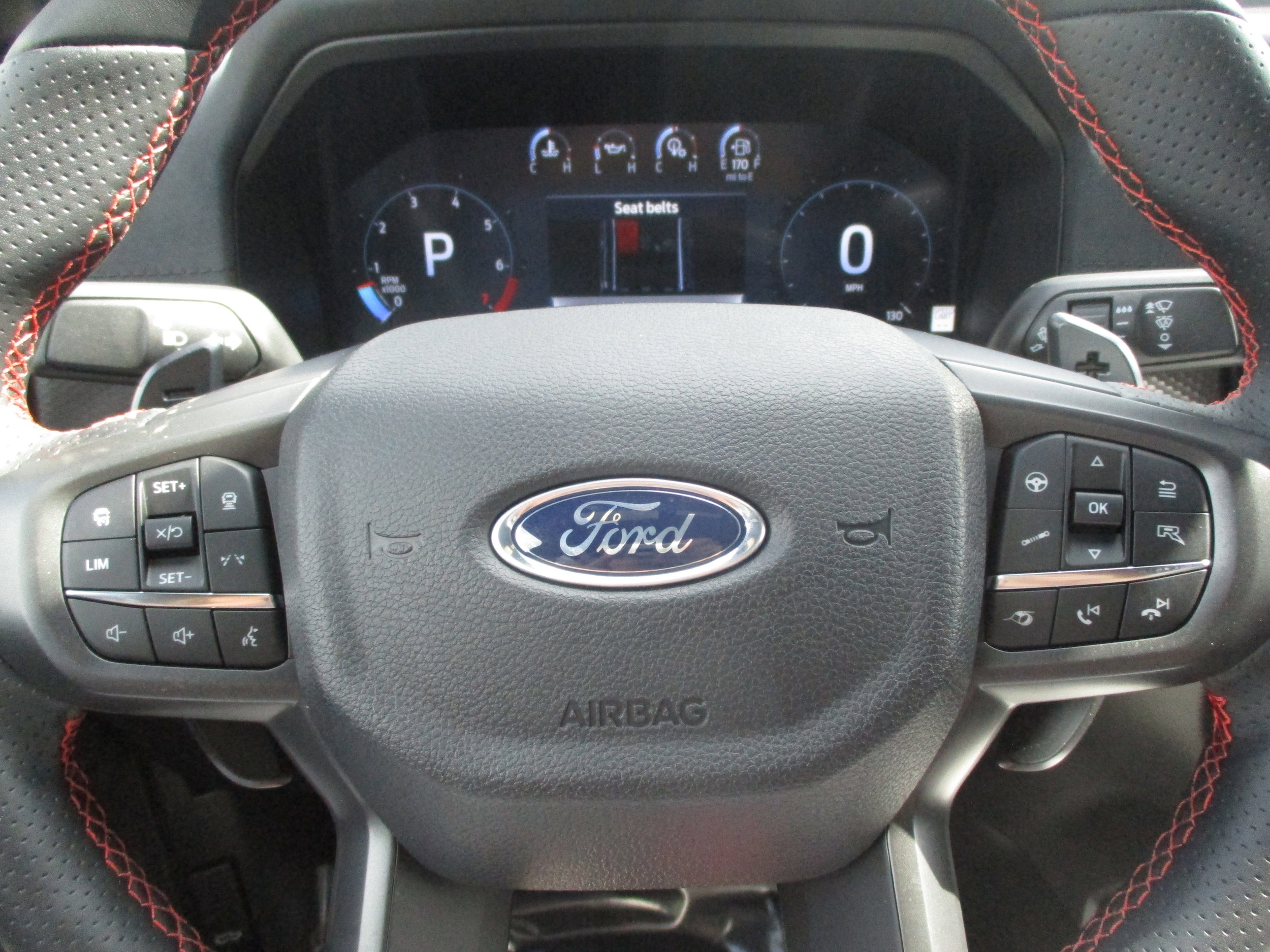 2025 Ford Ranger Raptor - Photo 18