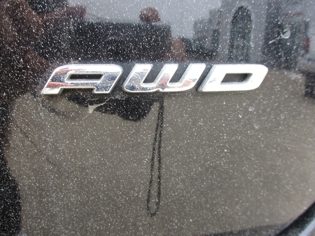 Used 2022 Ford Edge Titanium SUV