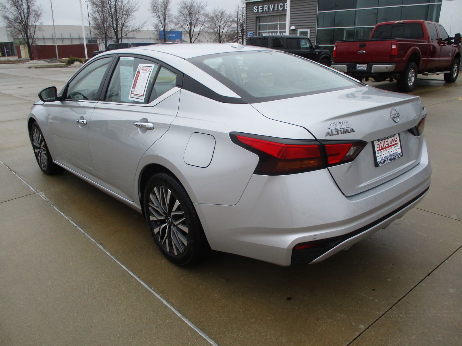 2024 Nissan Altima 2.5 SV photo 3