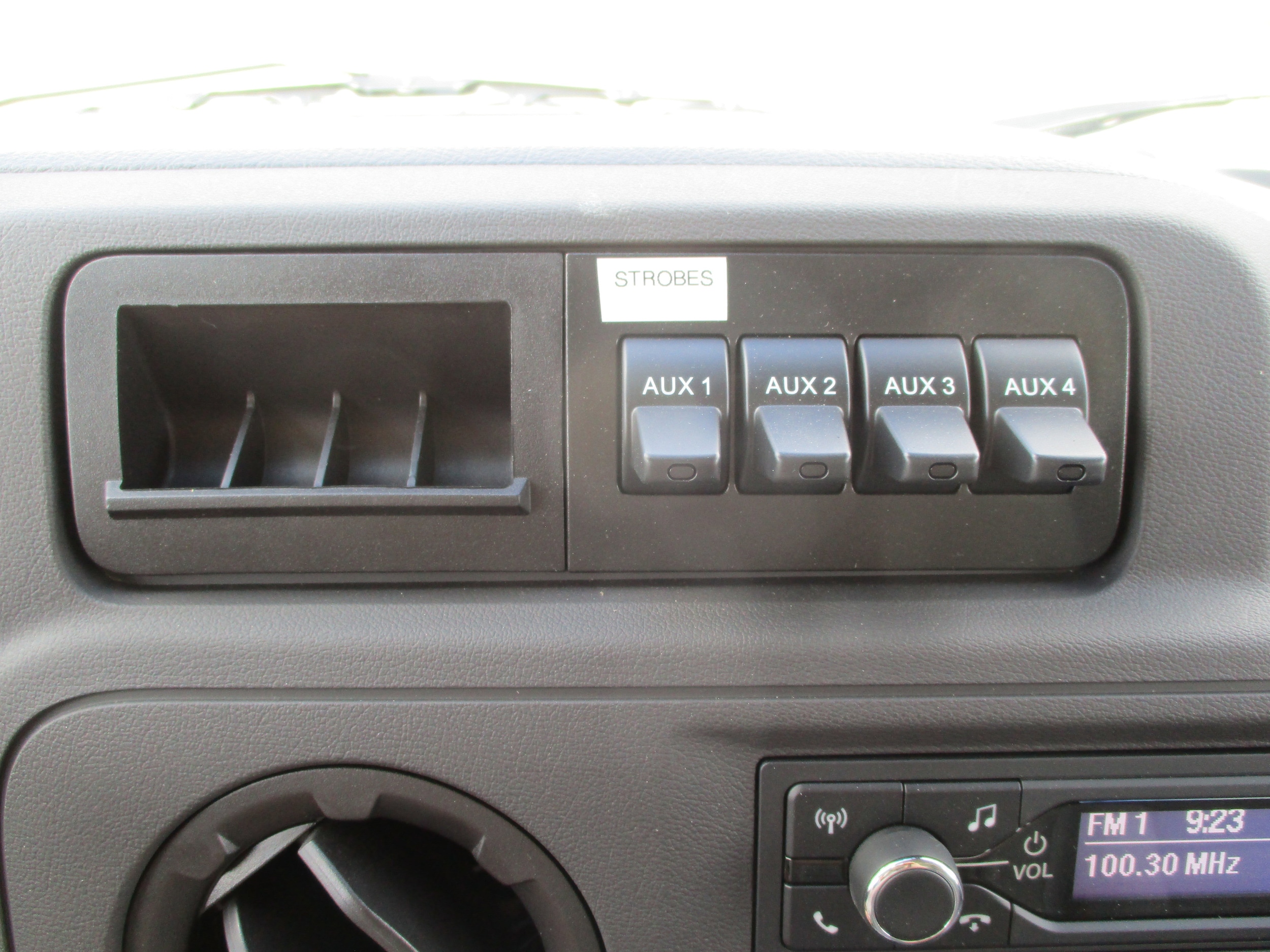 2026 Ford E-Series Cutaway Base - Photo 16