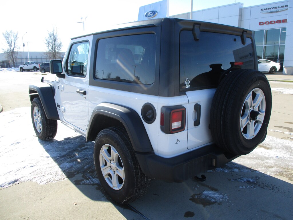 Used 2022 Jeep Wrangler Sport SUV