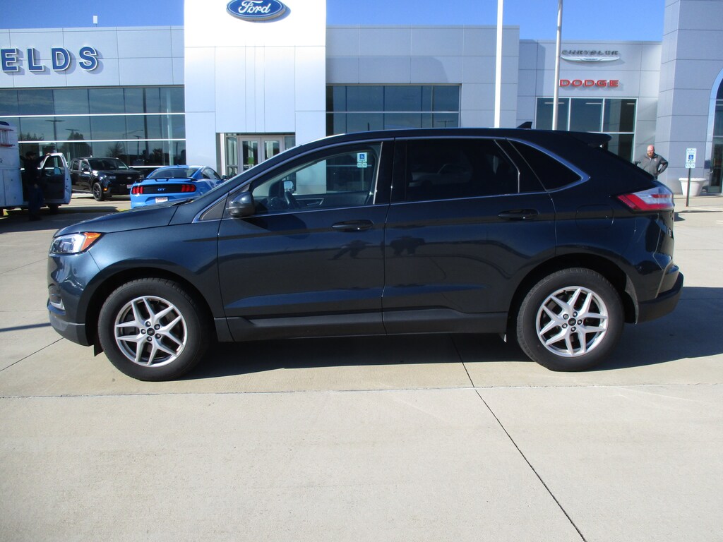 Used 2024 Ford Edge SEL SUV