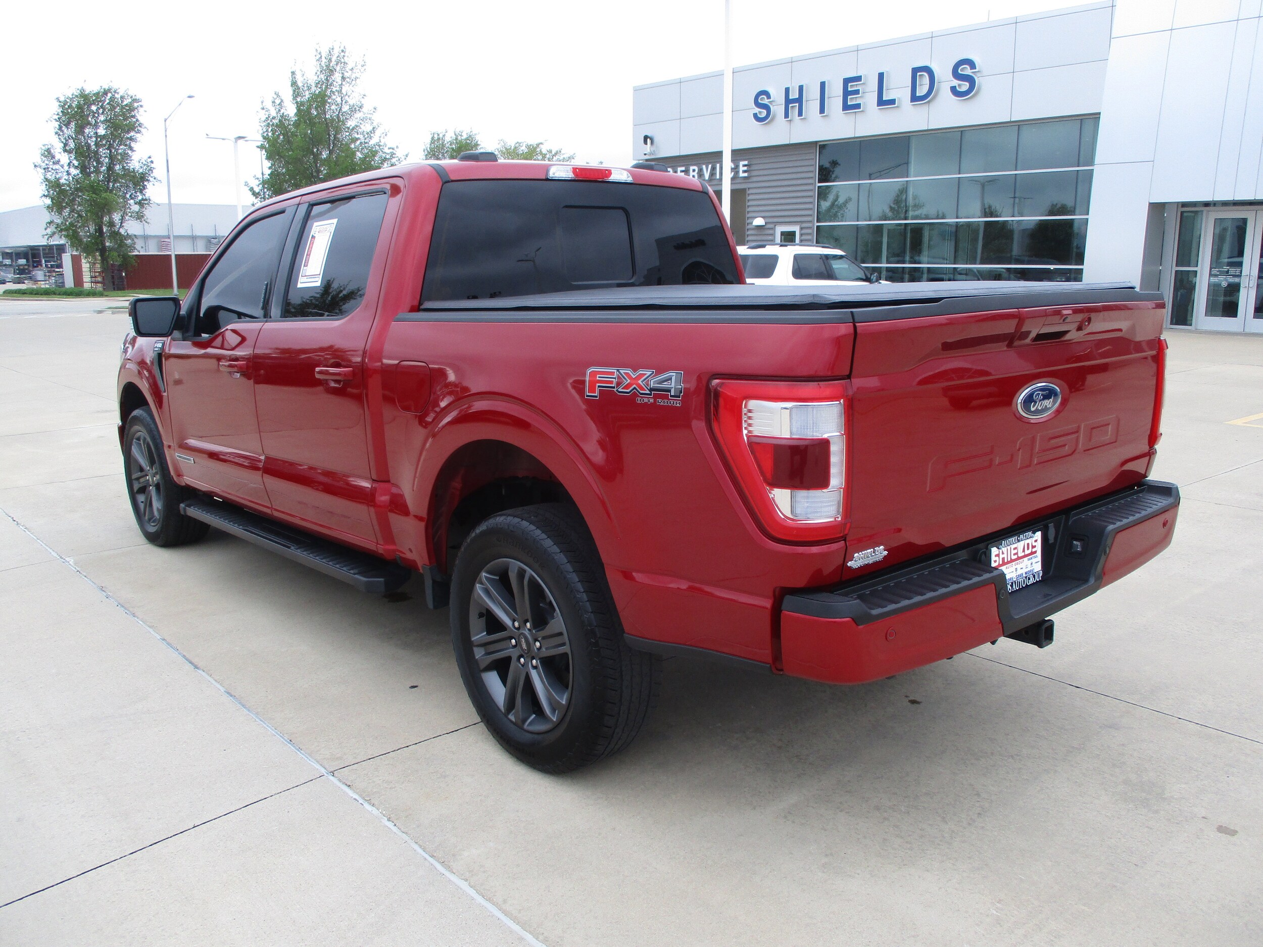 2023 Ford F-150 XLT photo 3