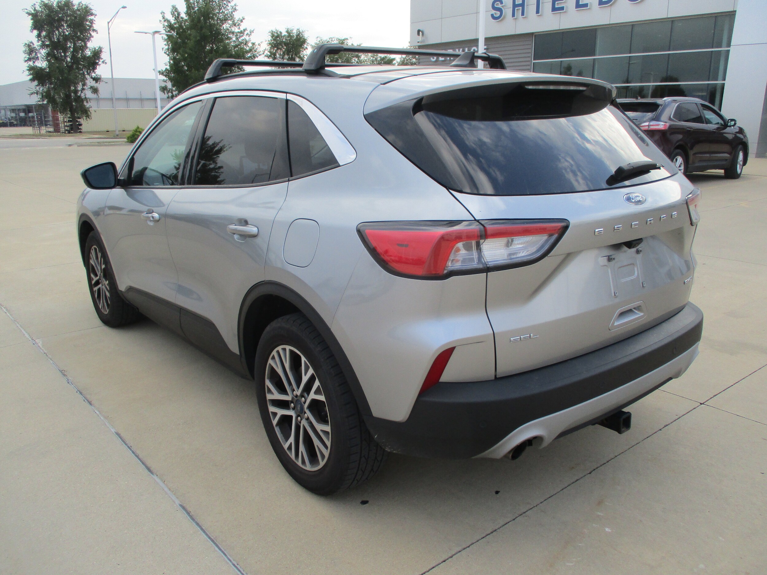 2022 Ford Escape SEL photo 3
