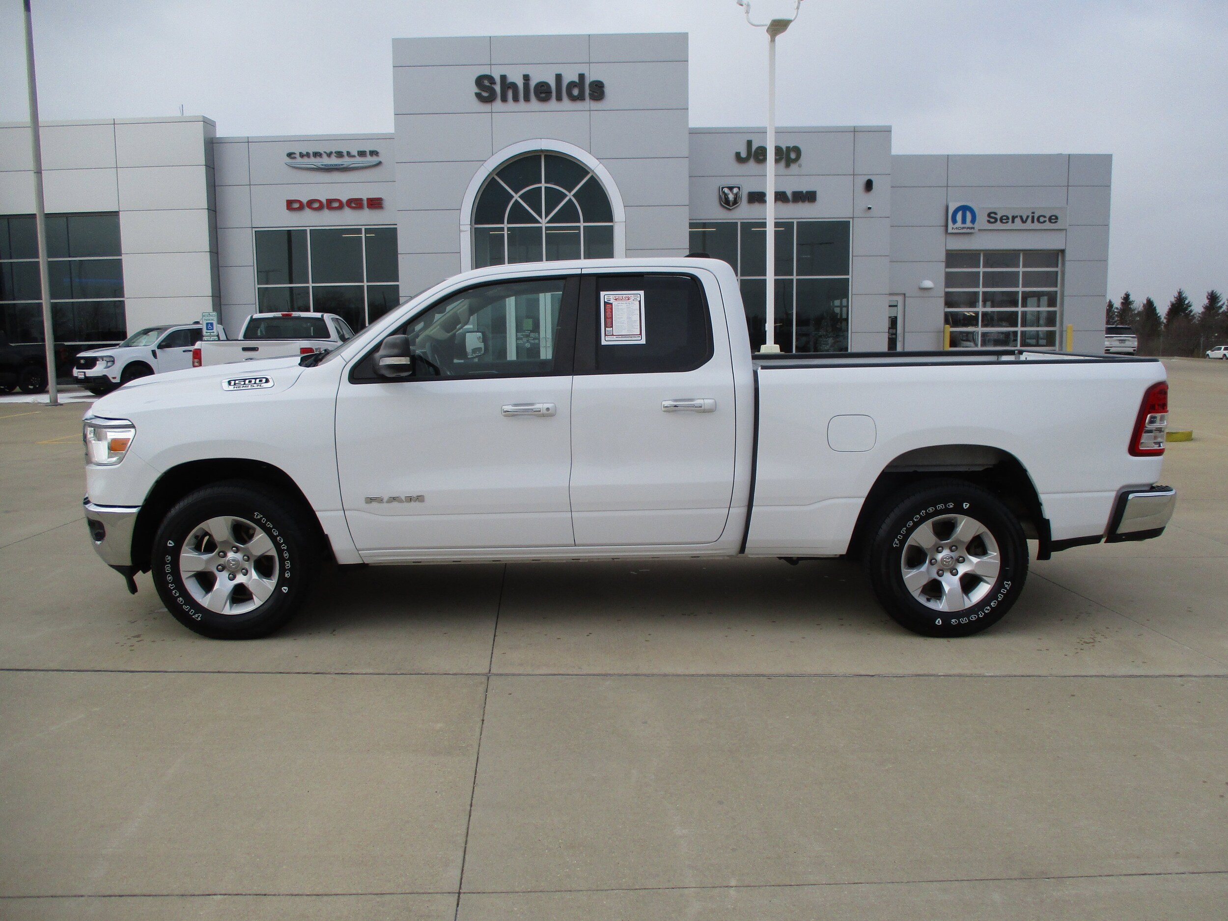 Used 2020 RAM Ram 1500 Pickup Big Horn/Lone Star with VIN 1C6SRFBT8LN122046 for sale in Rantoul, IL