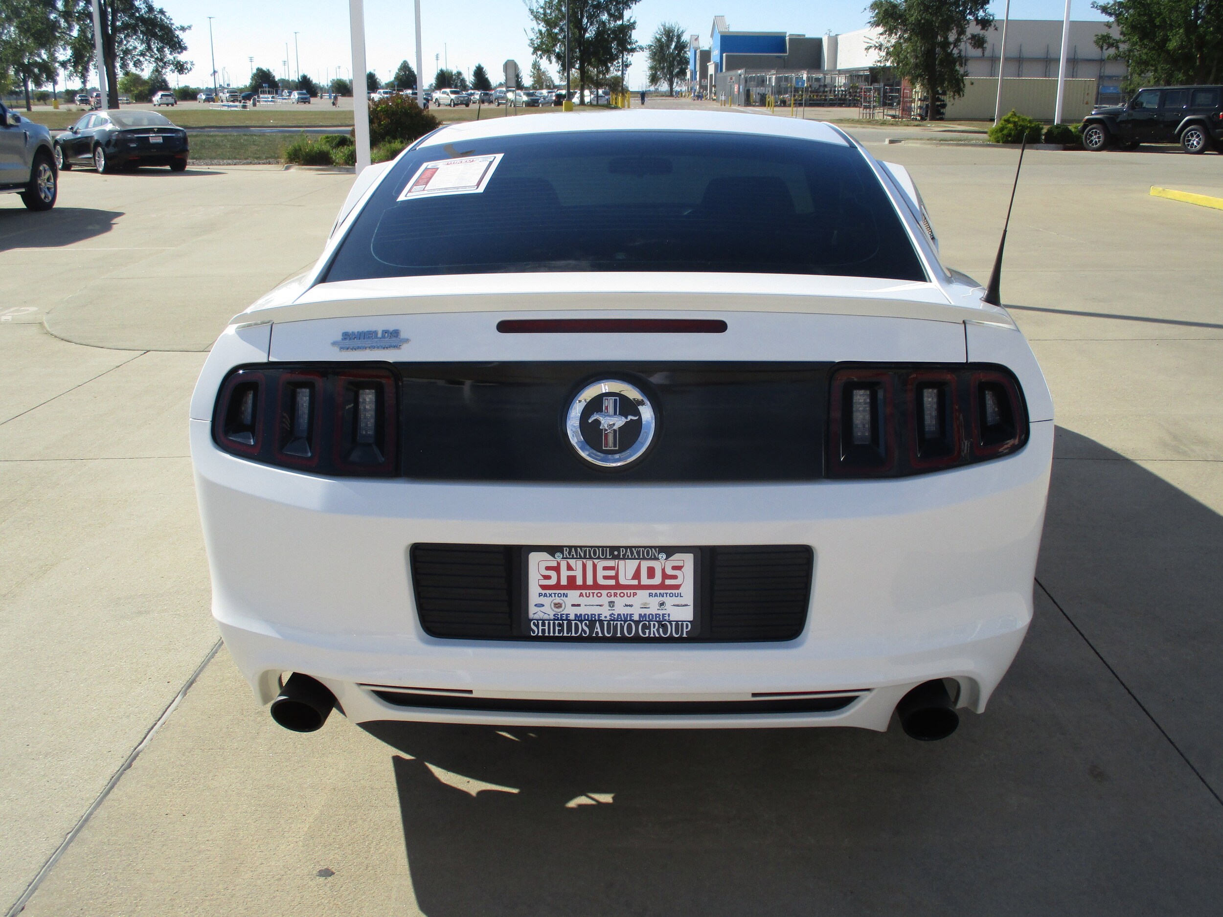 2013 Ford Mustang Base photo 4