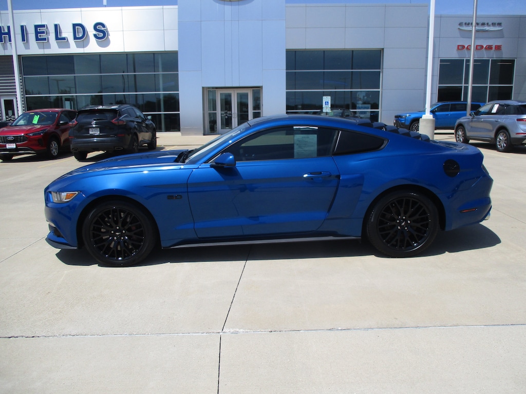 Used 2017 Ford Mustang GT Coupe
