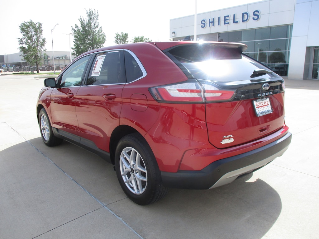Used 2024 Ford Edge SUV