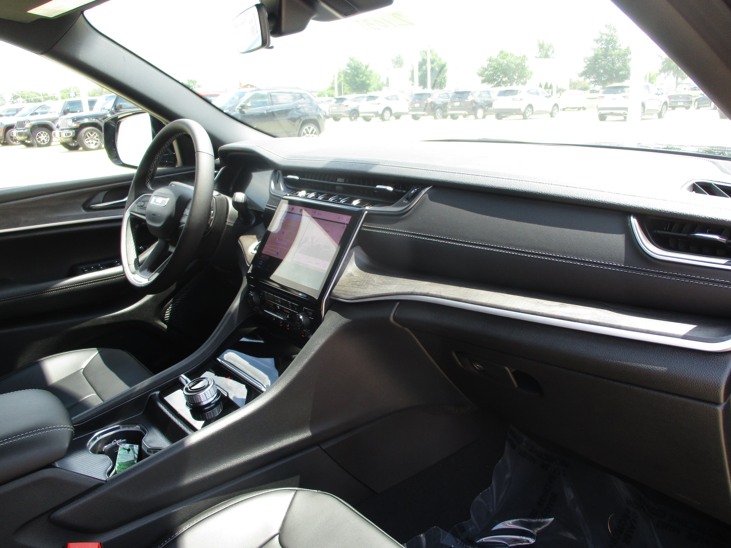 2025 Jeep Grand Cherokee L Limited - Photo 43