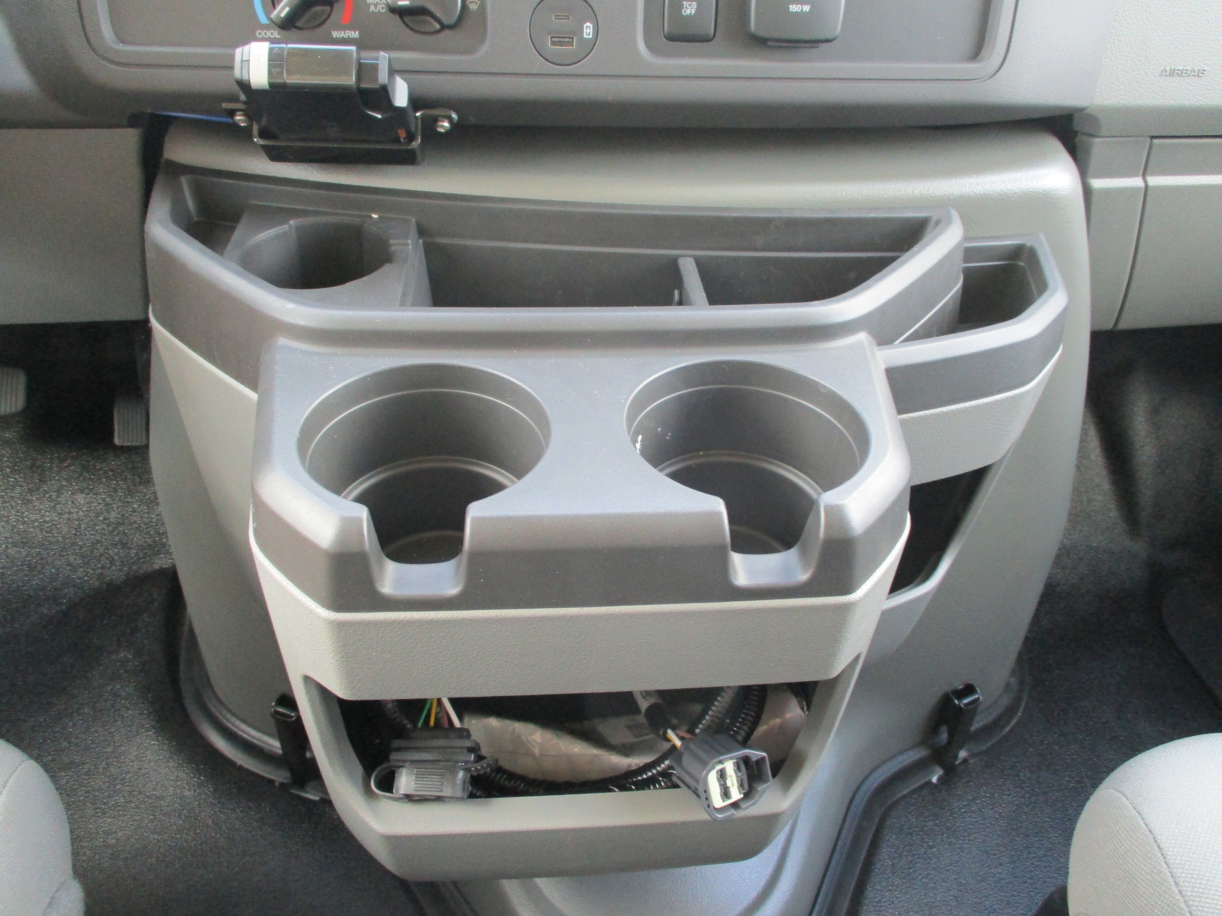 2026 Ford E-Series Cutaway Base - Photo 18