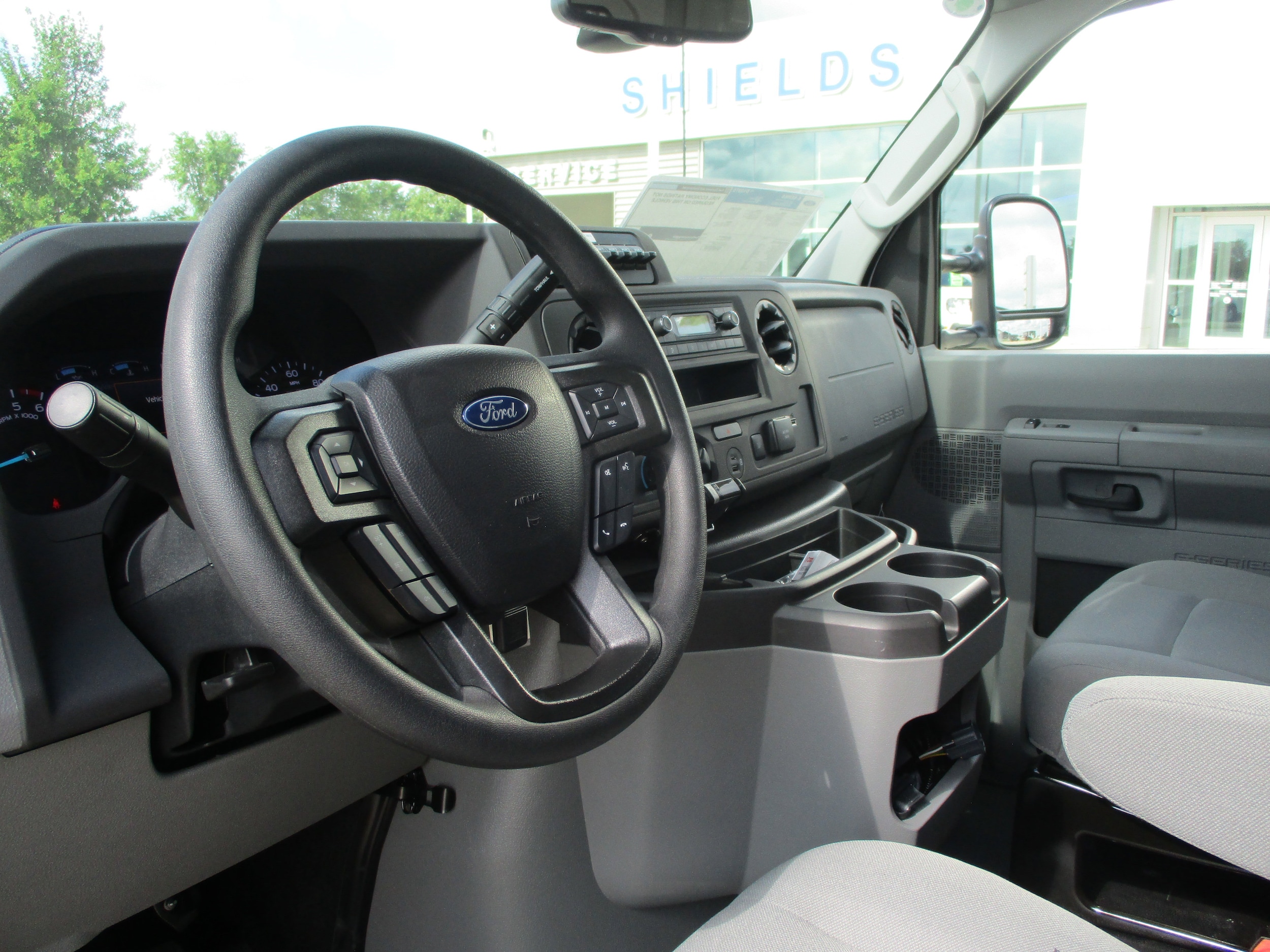 2026 Ford E-Series Cutaway Base - Photo 12