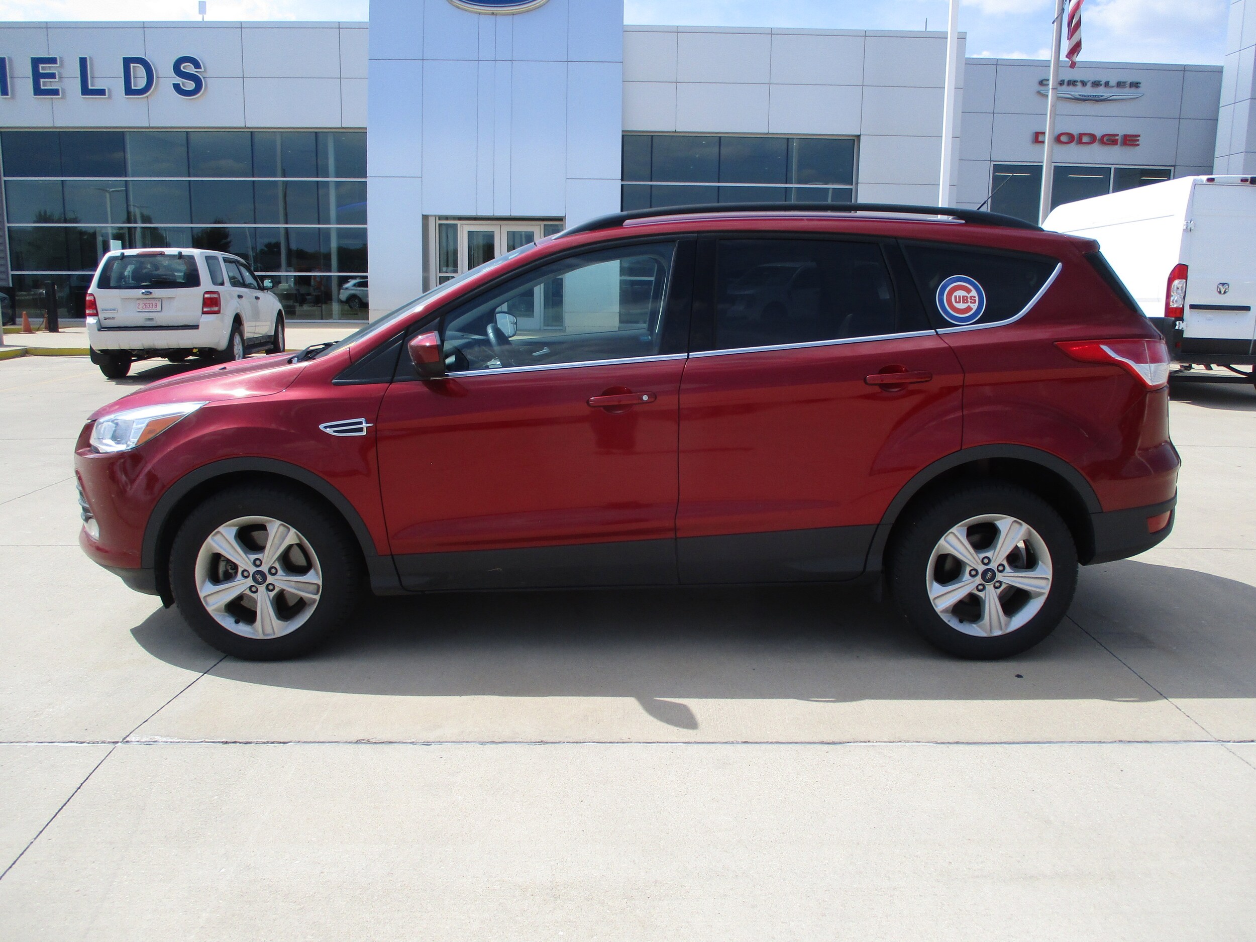 2015 Ford Escape SE photo 2