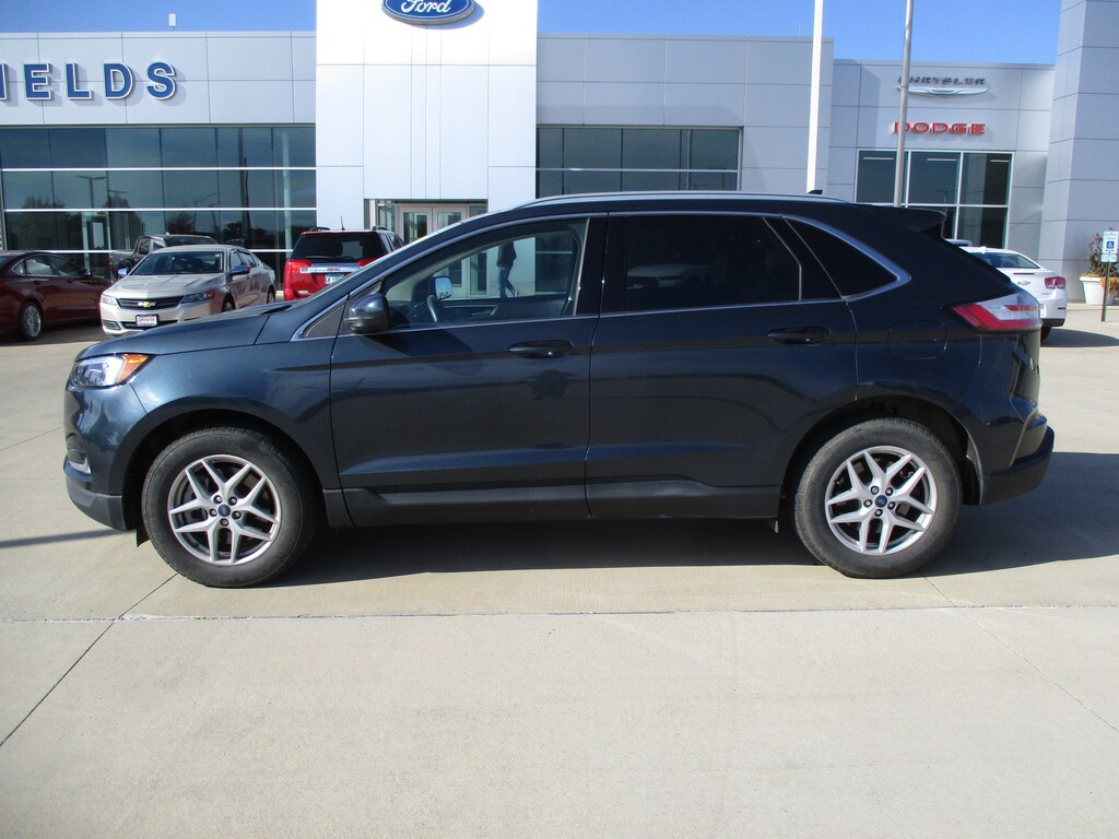 Used 2022 Ford Edge SUV