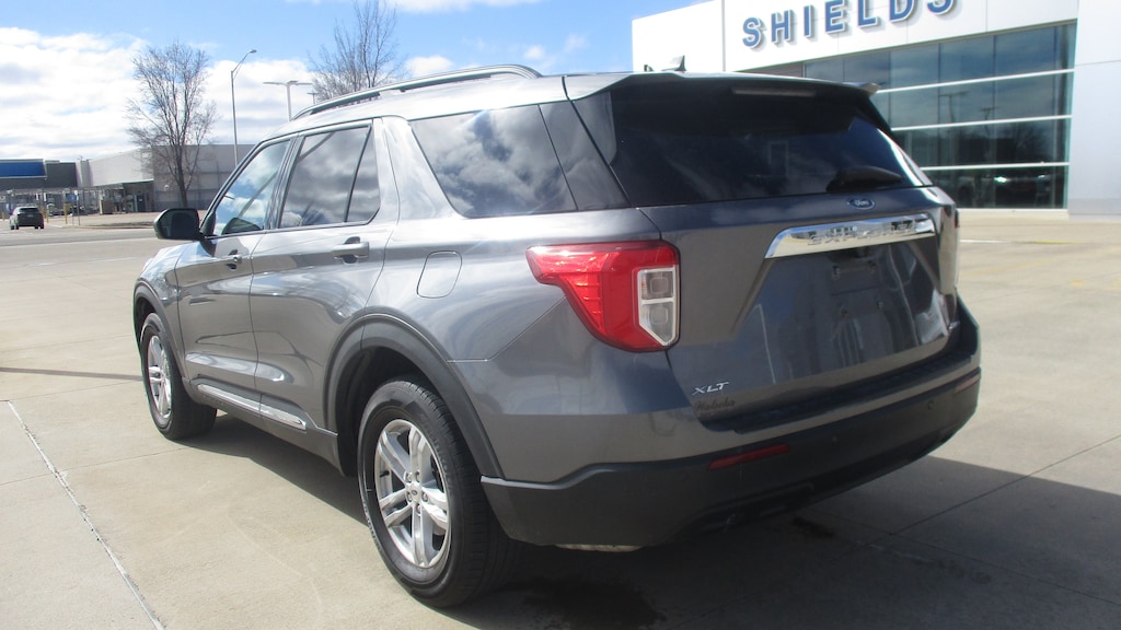 Used 2022 Ford Explorer XLT SUV