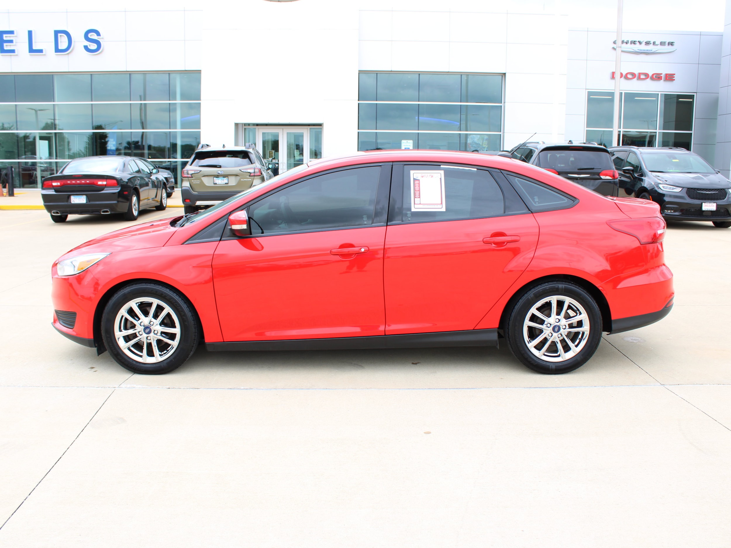 Used 2016 Ford Focus SE with VIN 1FADP3F22GL382912 for sale in Rantoul, IL