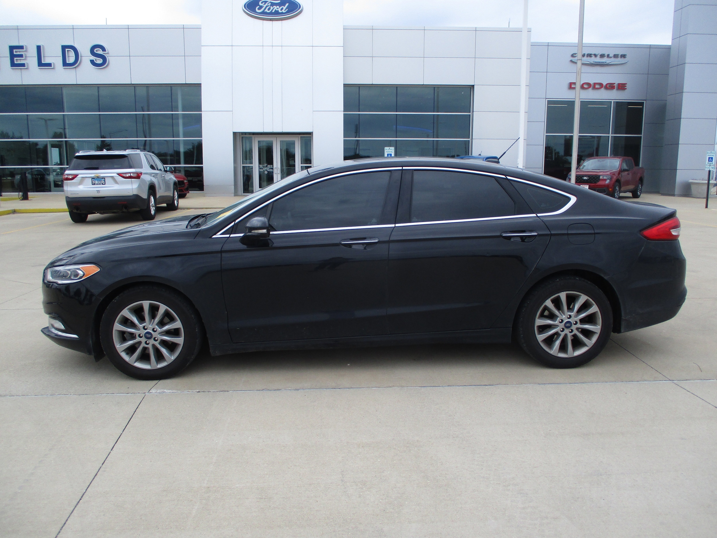 Used 2017 Ford Fusion SE with VIN 3FA6P0HD7HR341958 for sale in Rantoul, IL
