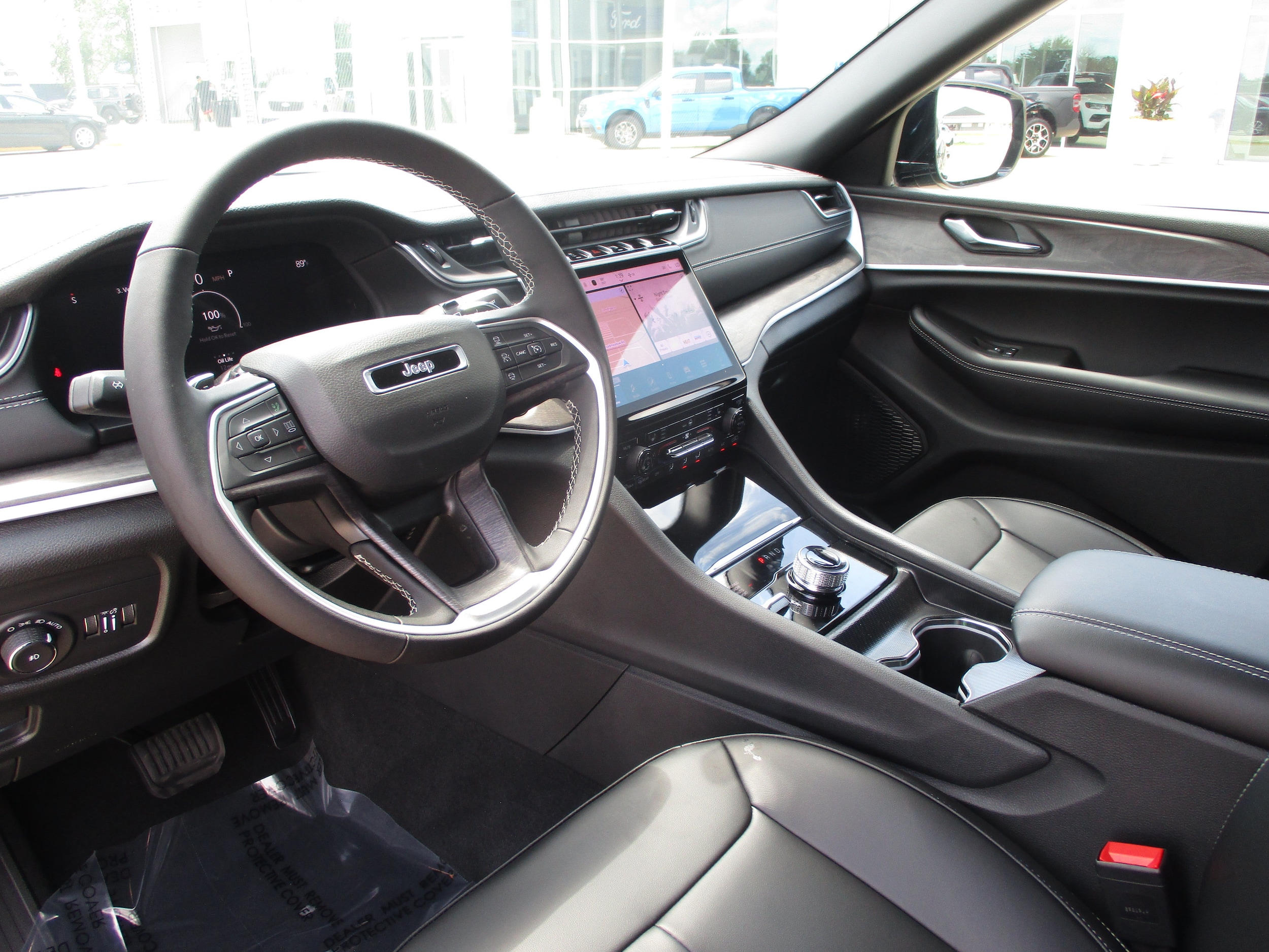 2025 Jeep Grand Cherokee L Limited - Photo 14