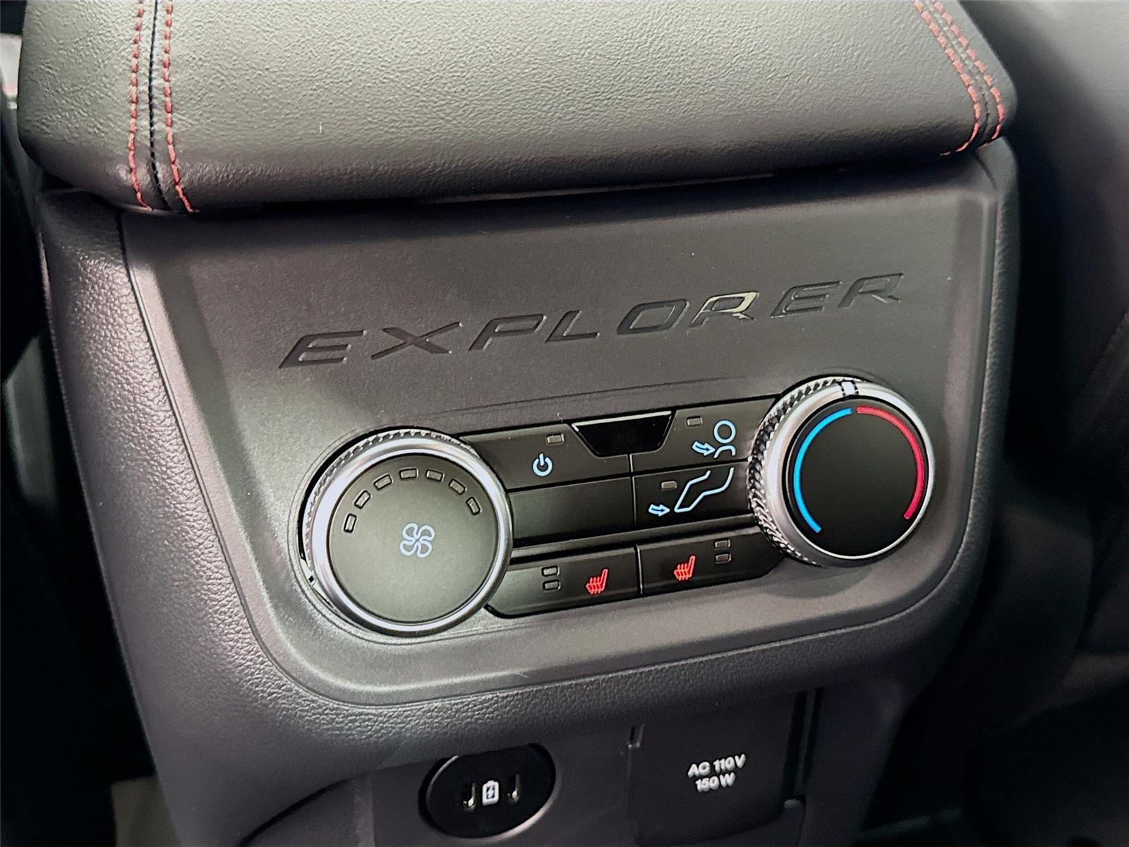 2026 Ford Explorer ST-Line - Photo 27