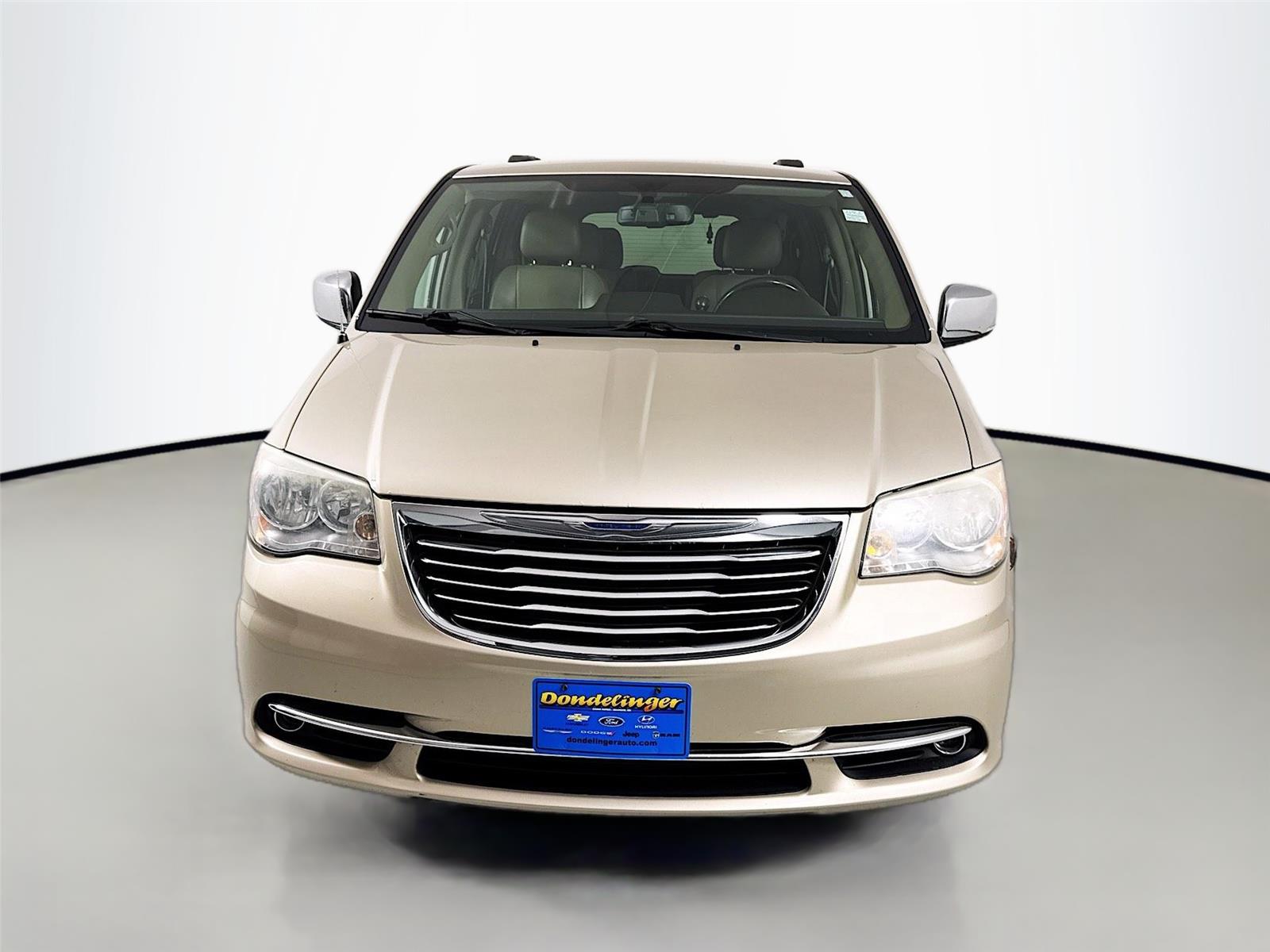Used 2012 Chrysler Town & Country Touring-L with VIN 2C4RC1CG0CR393182 for sale in Cohasset, Minnesota