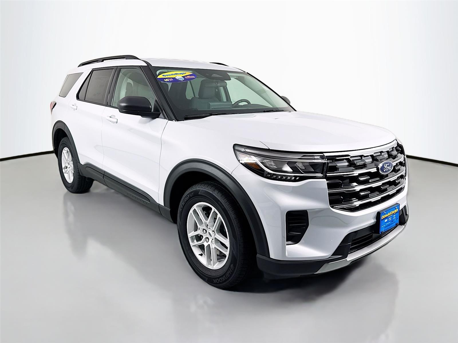 2026 Ford Explorer Active 4WD's photo