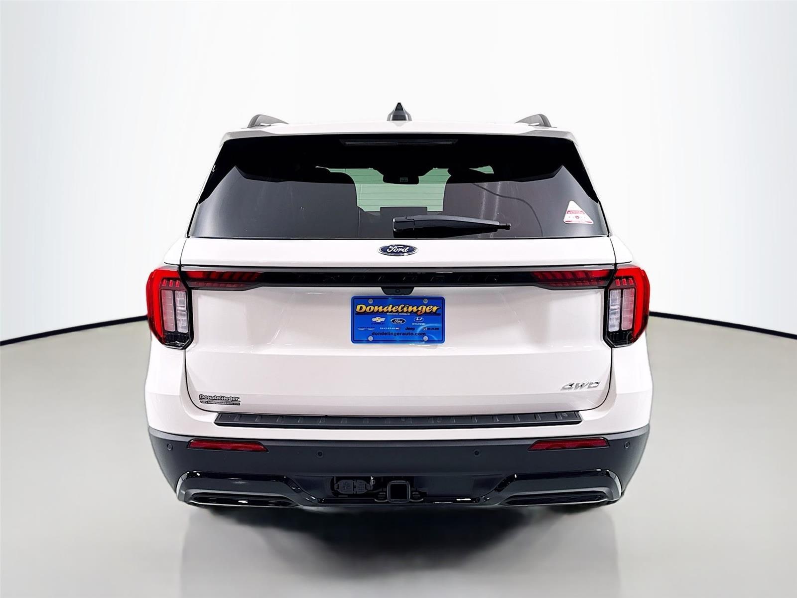 2026 Ford Explorer ST-Line - Photo 6