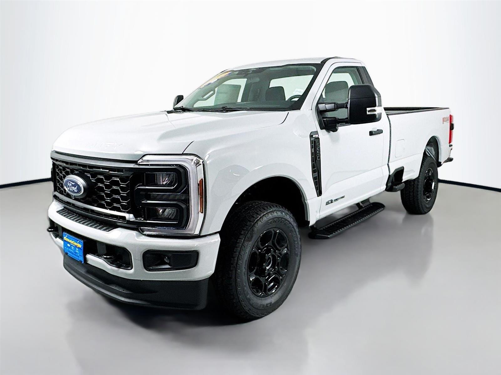 2025 Ford F-250 XL photo 3