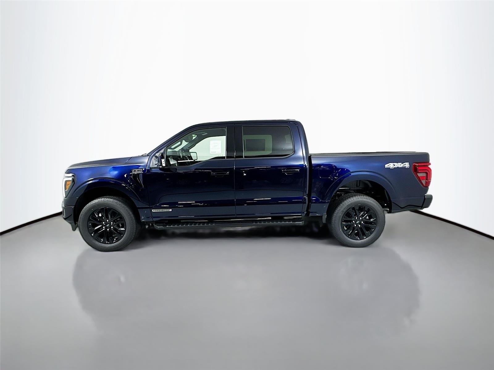 2025 Ford F-150 Lariat photo 3