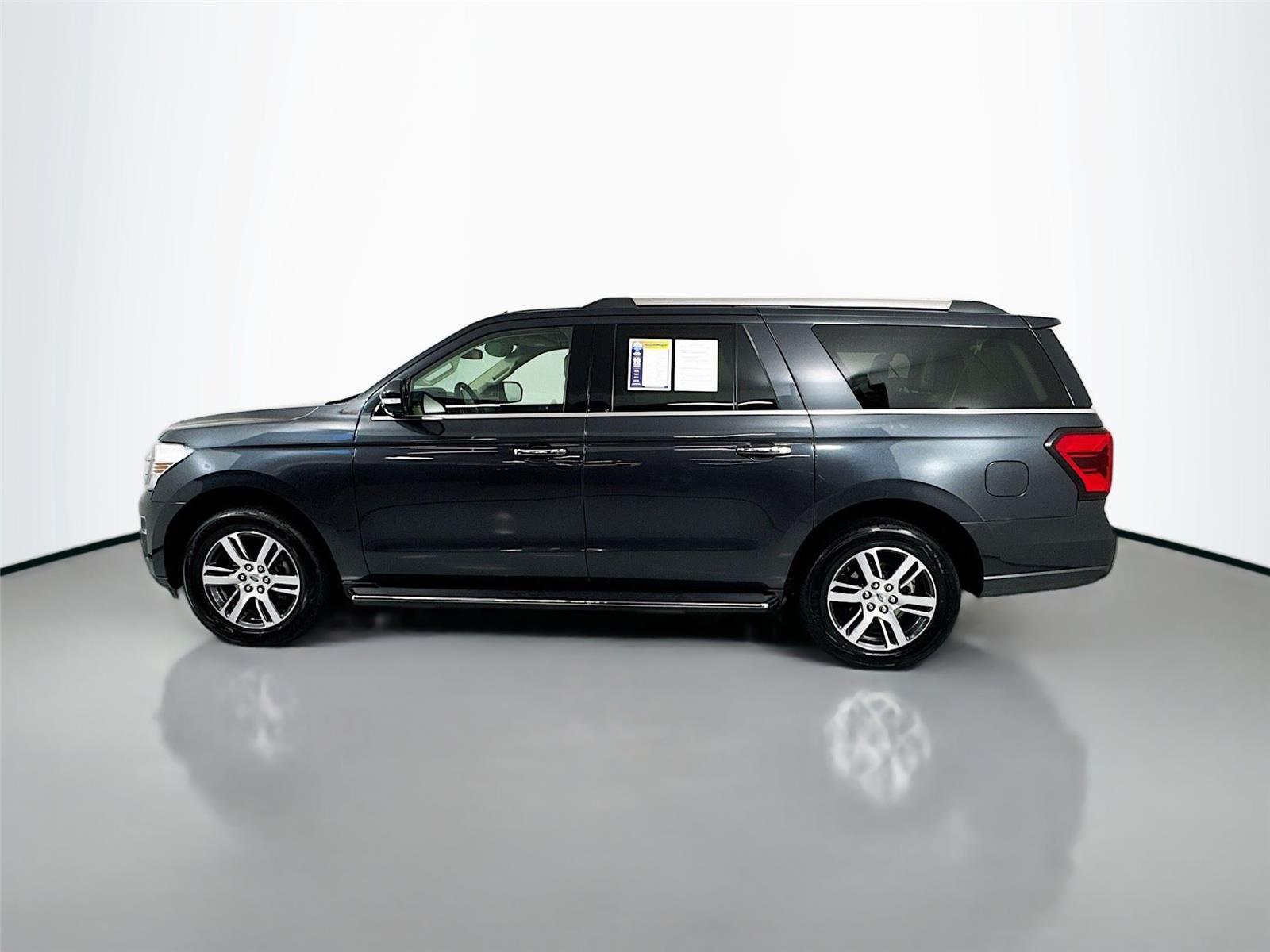 2023 Ford Expedition MAX Limited photo 4