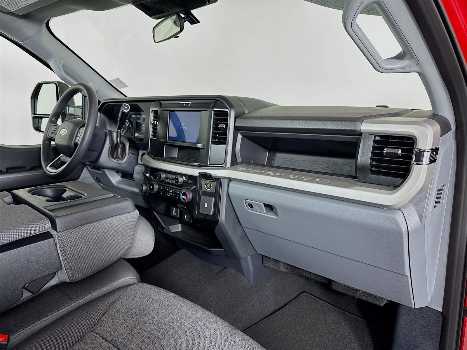 2026 Ford F-250 Super Duty XL - Photo 25
