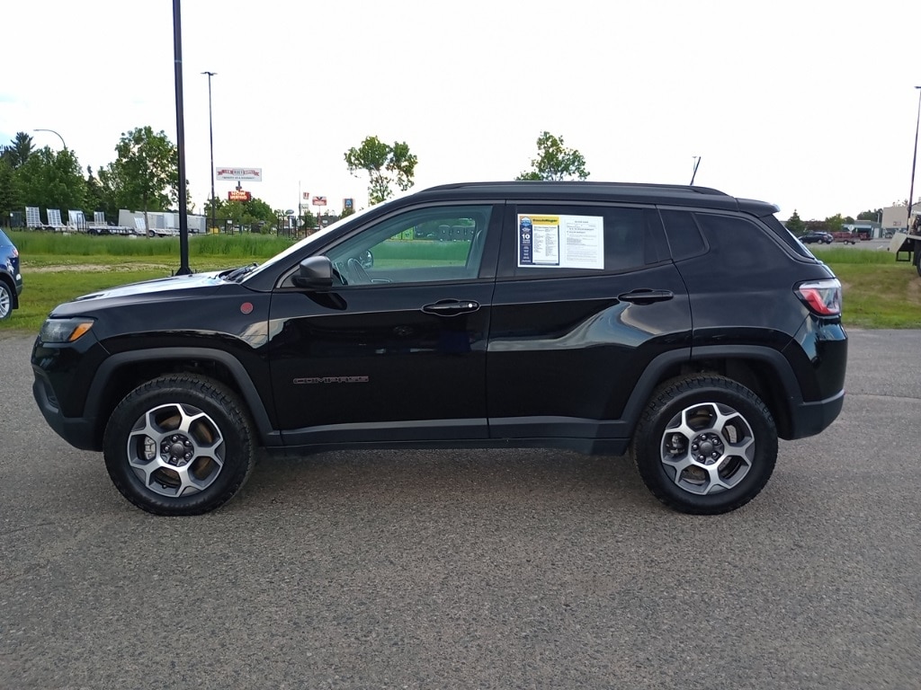 Used 2022 Jeep Compass Trailhawk with VIN 3C4NJDDB6NT163347 for sale in Grand Rapids, Minnesota