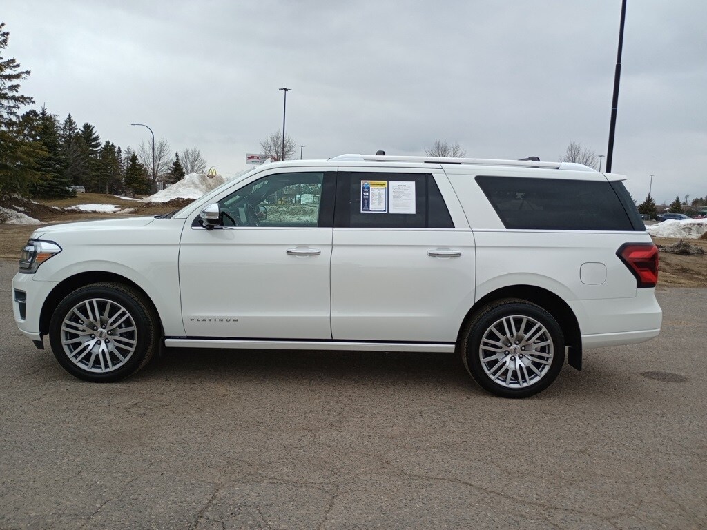Used 2023 Ford Expedition Platinum with VIN 1FMJK1M82PEA10929 for sale in Grand Rapids, Minnesota