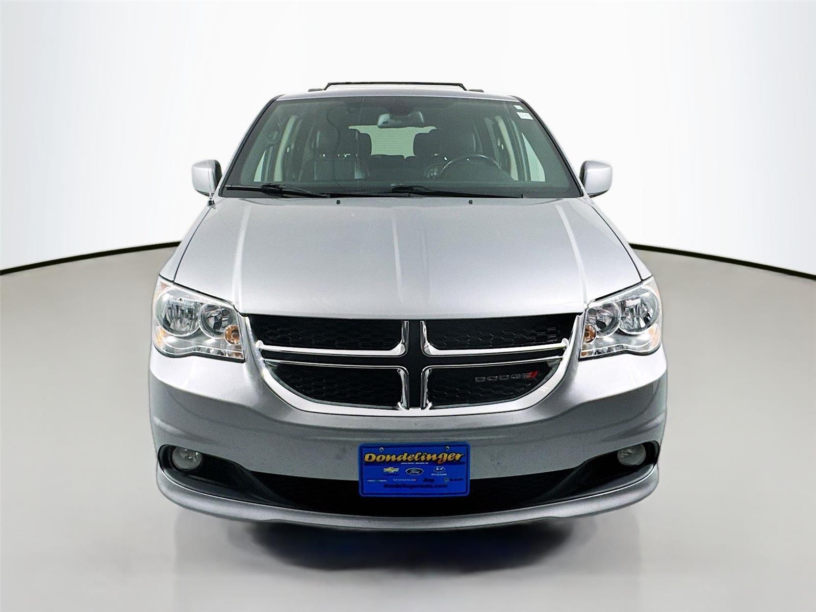 2019 Dodge Grand Caravan SXT photo 2